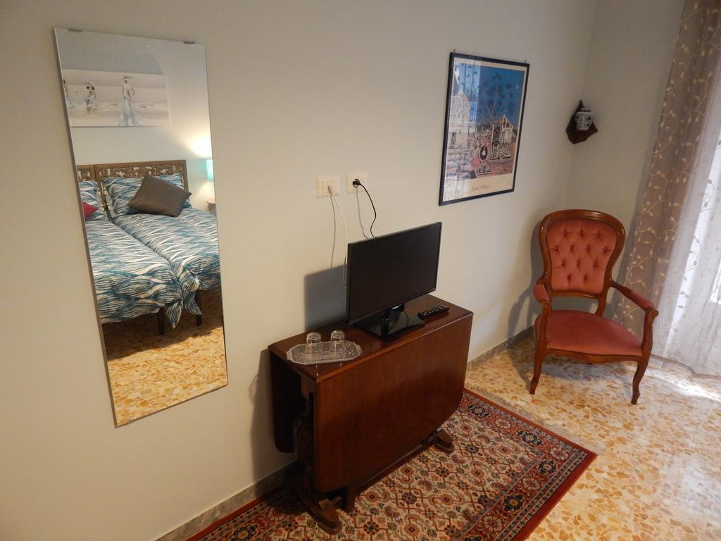Affittacamere Roma Centro, Musei Vaticani Rooms Стая снимка